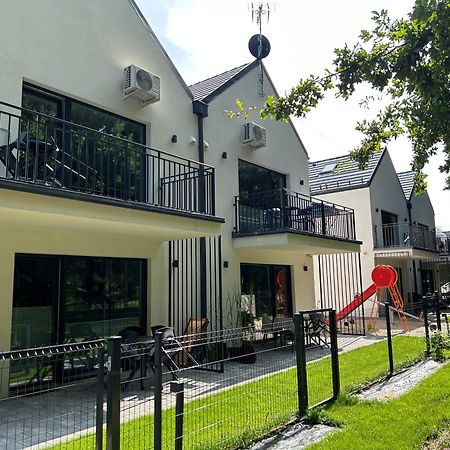 Apartamenty W Sam Las By Klif Ustka Exteriér fotografie